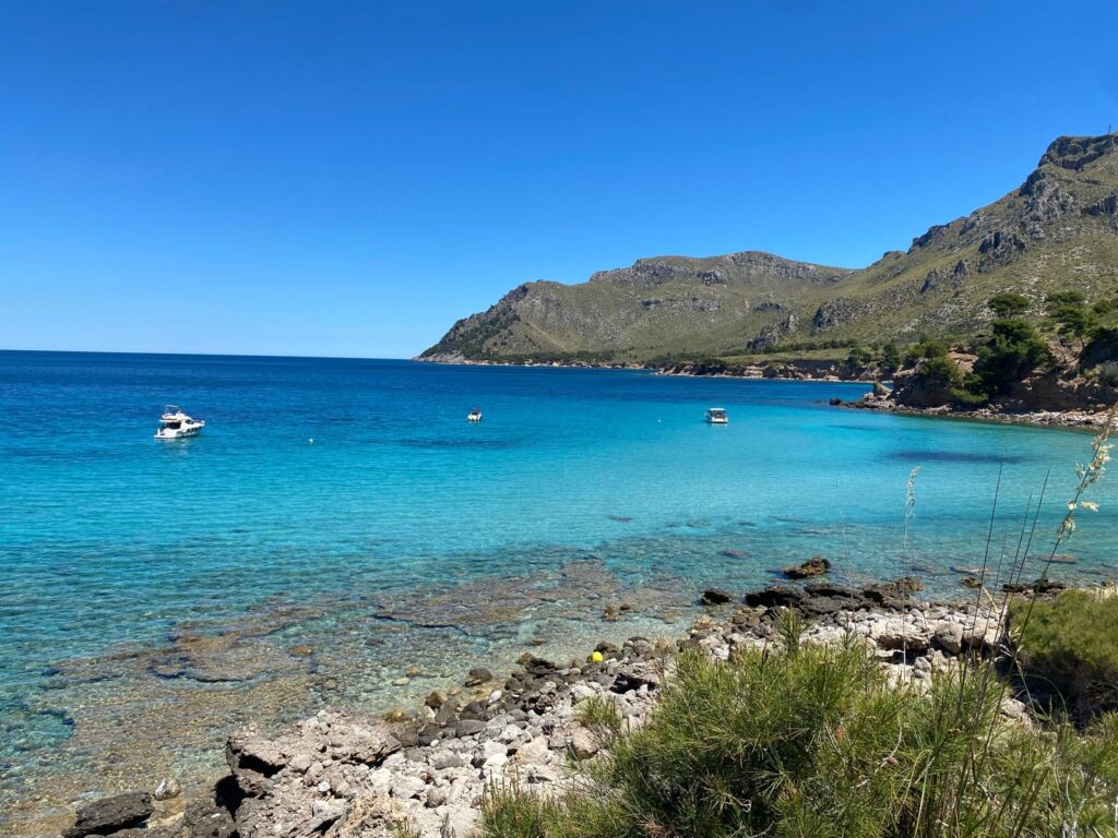 Traumhafte Bucht aus einem der Mallorca Reiseführer Empfehlungen