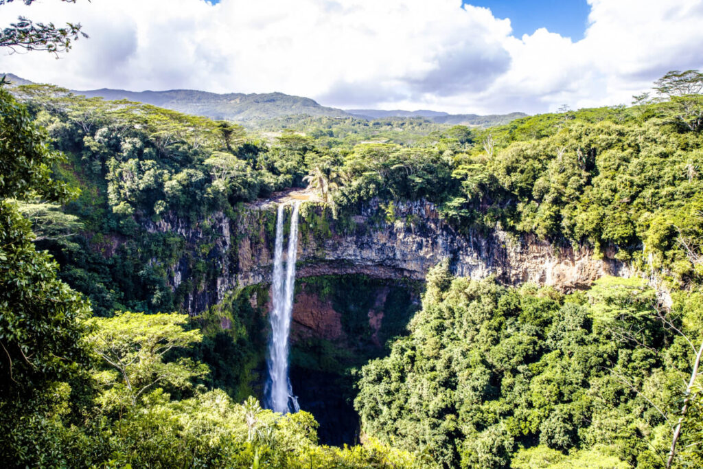 Vogelperspektive – Naturhighlight auf Mauritius und beliebtes Motiv für Mauritius Reiseführer 